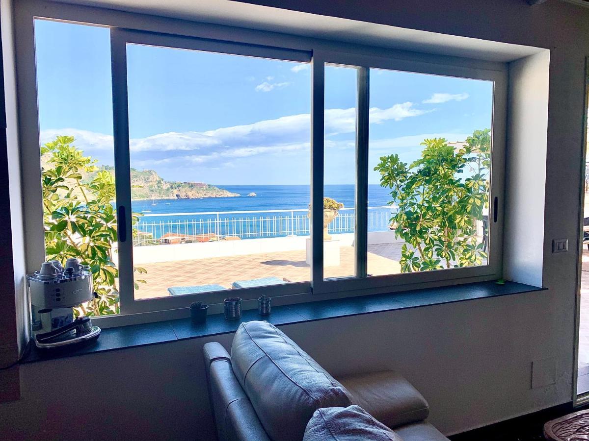 Panoramic Taormina Bay View Apartment Exterior photo