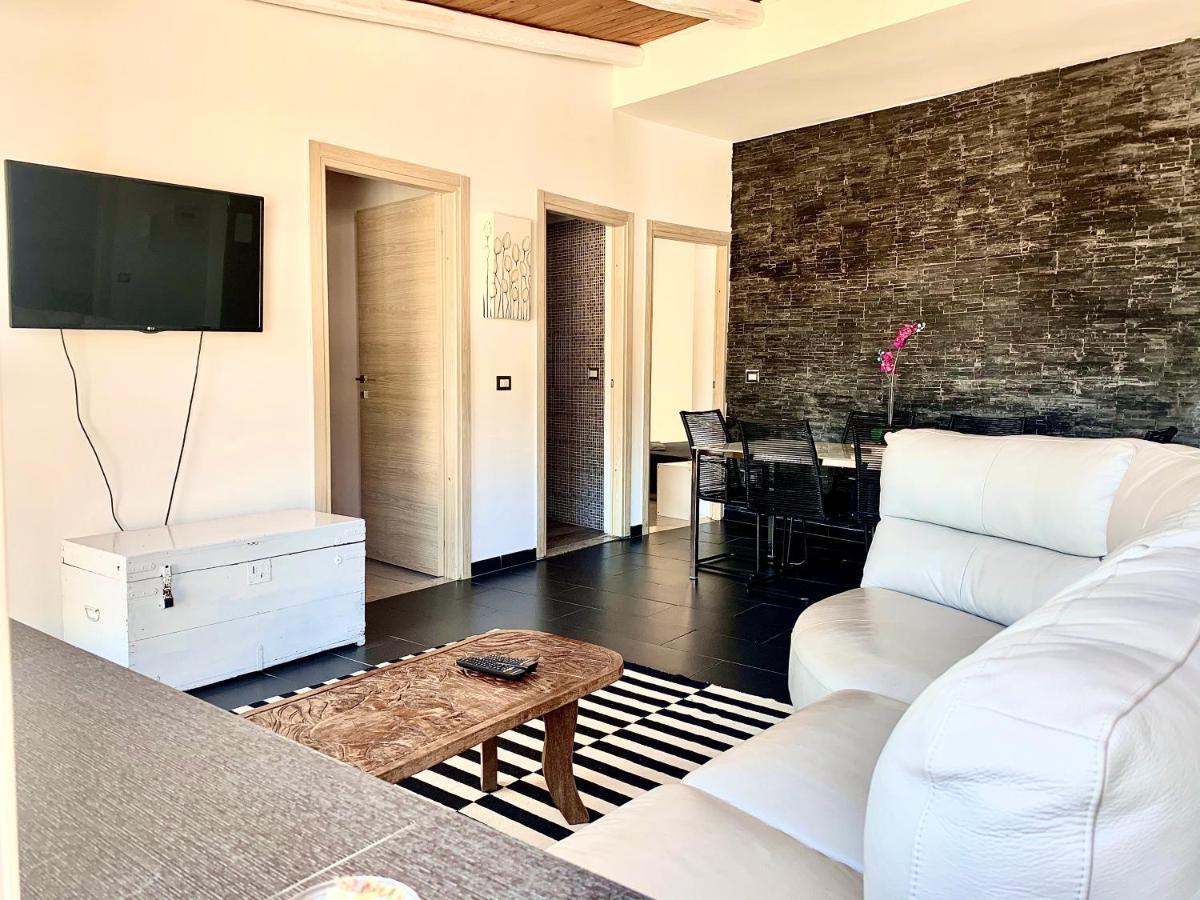 Panoramic Taormina Bay View Apartment Exterior photo